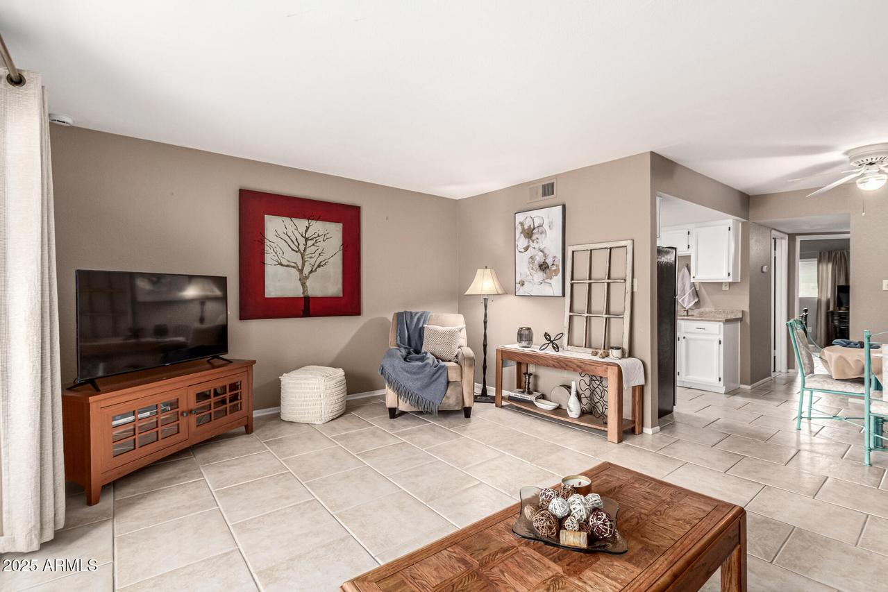 7436 E Chaparral Rd. #124B, Scottsdale, AZ 85250