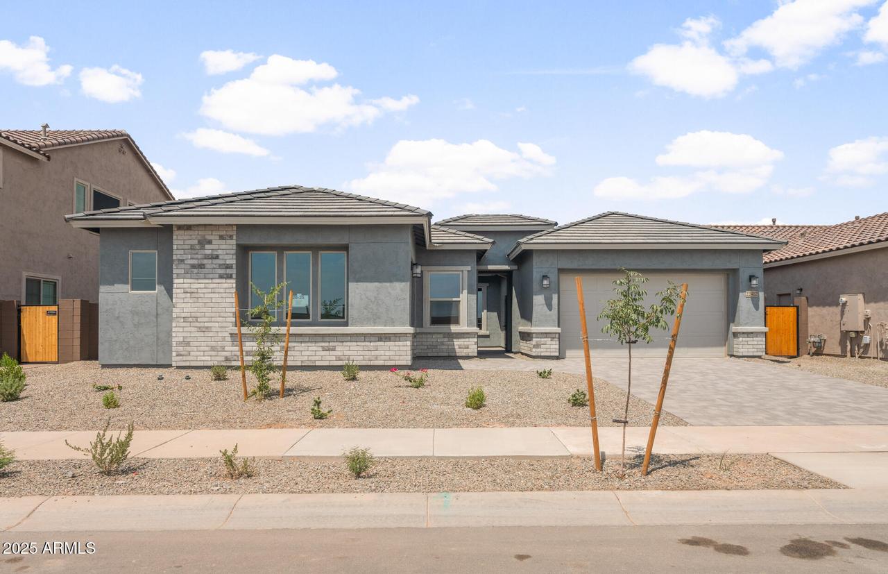 22482 E San Tan Blvd., Queen Creek, AZ 85142