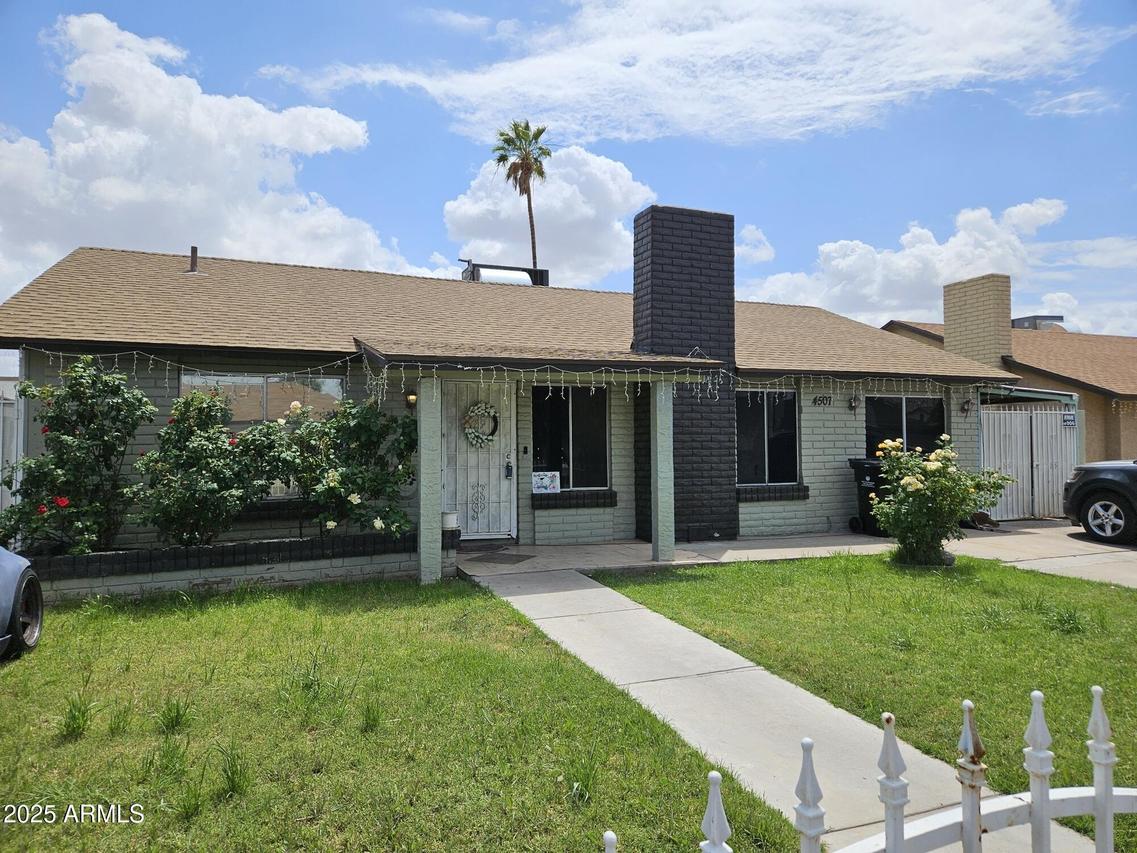 4507 E Saint Catherine Ave., Phoenix, AZ 85042