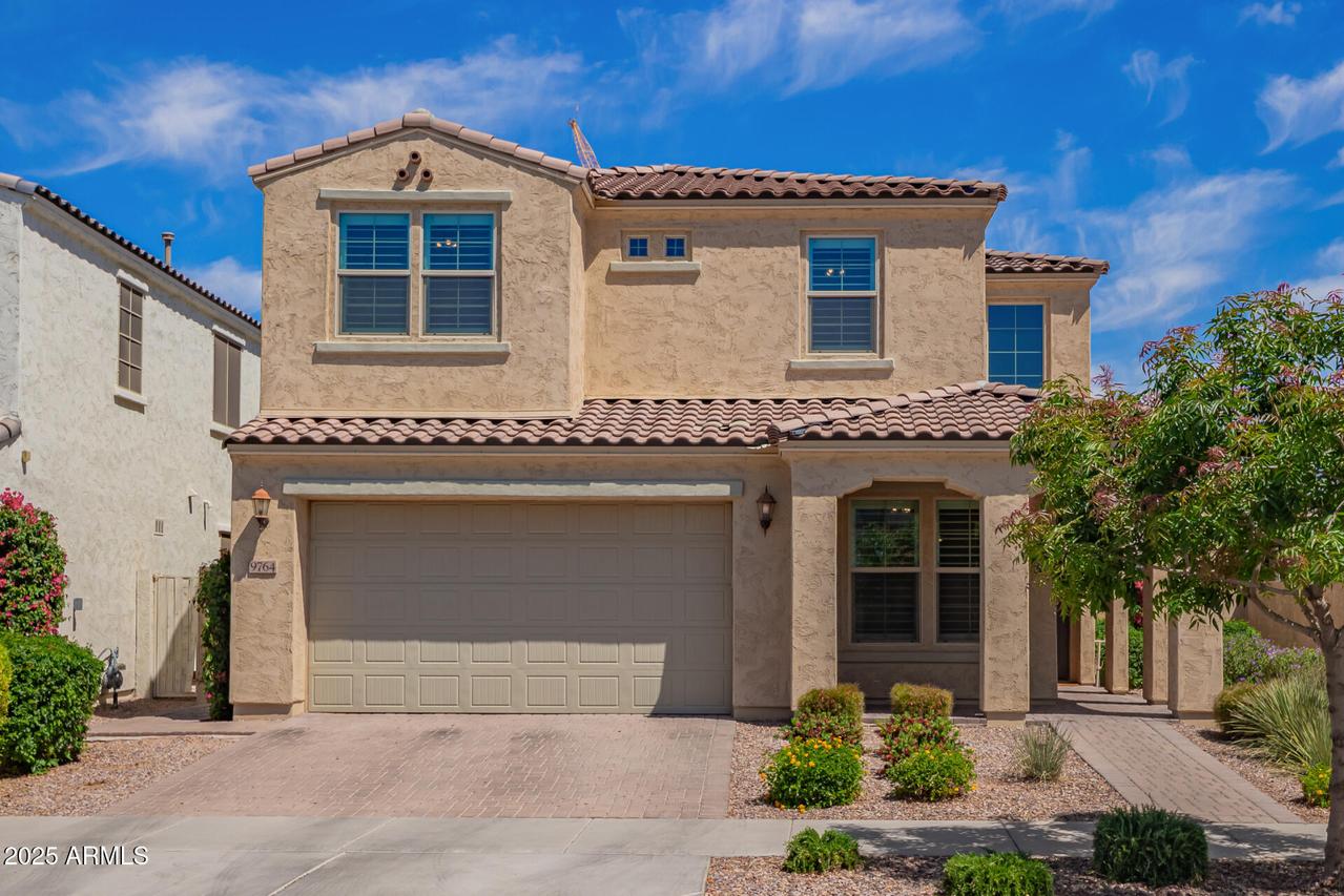 9764 E Radioactive Dr., Mesa, AZ 85212