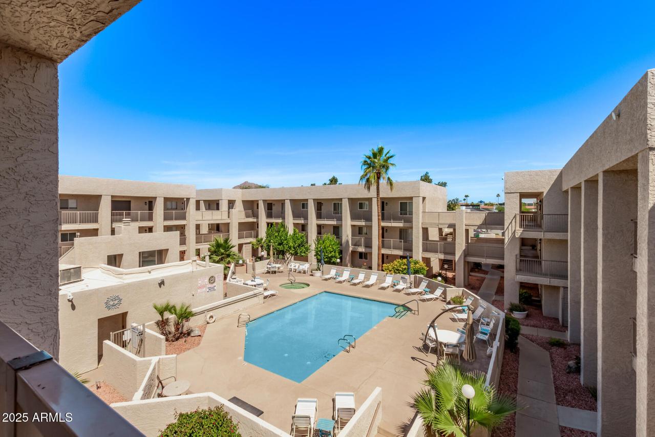 7474 E Earll Dr. #311, Scottsdale, AZ 85251