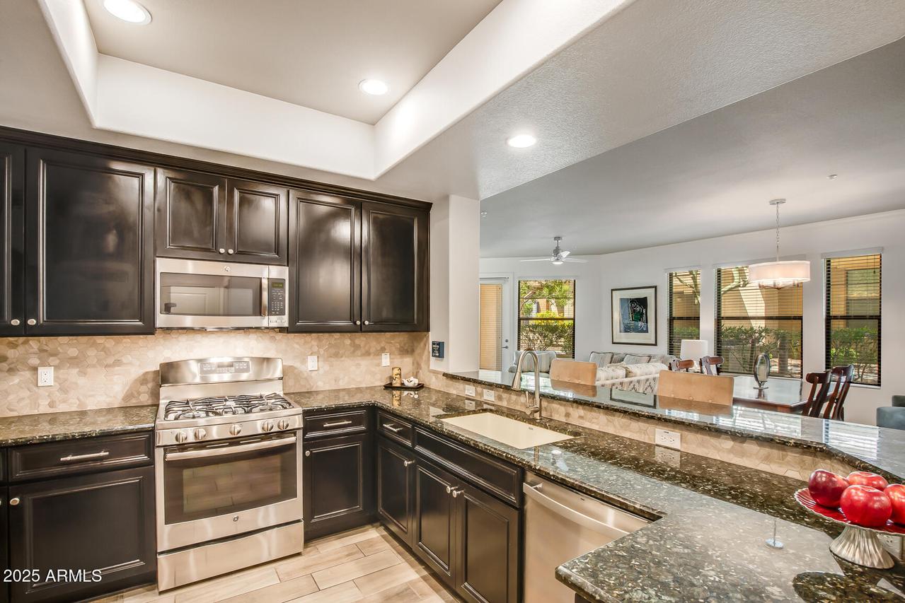 7601 E Indian Bend Rd. #1050, Scottsdale, AZ 85250