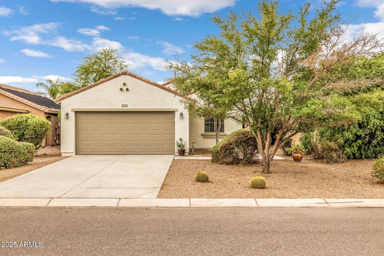1375 W Belmont Red Tr., San Tan Valley, AZ 85143