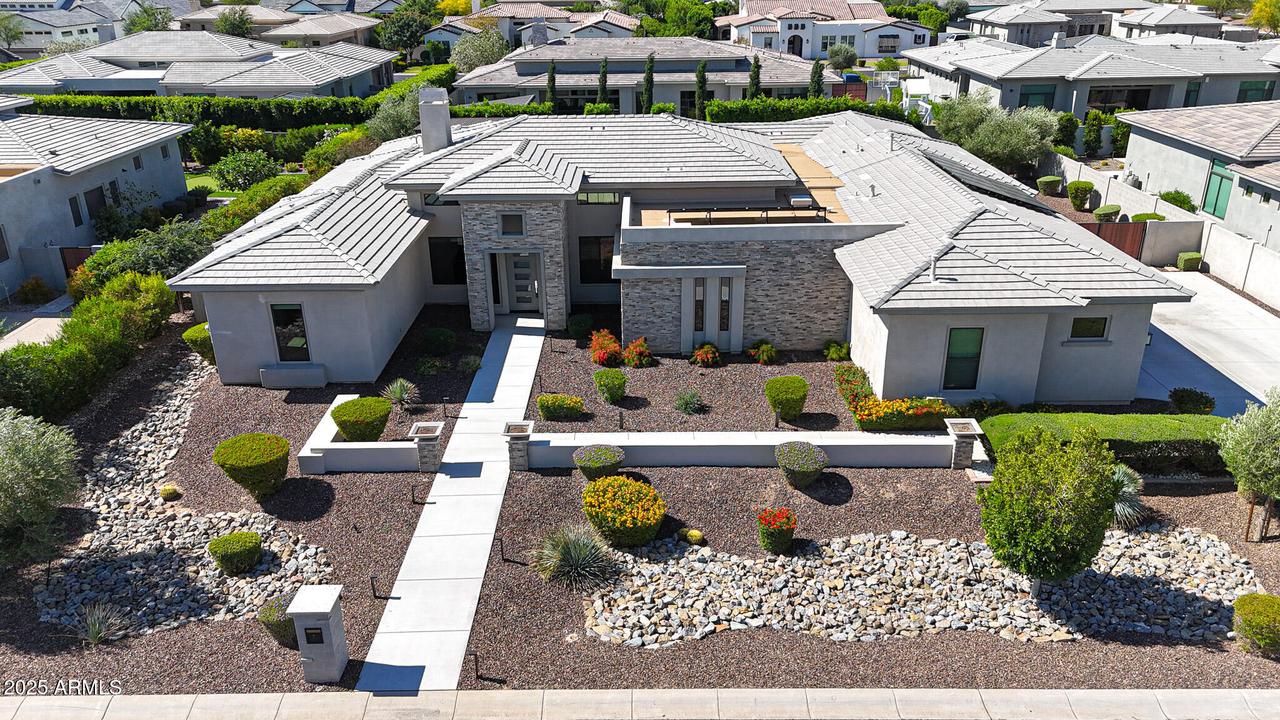 2735 E Kingbird Dr., Gilbert, AZ 85297