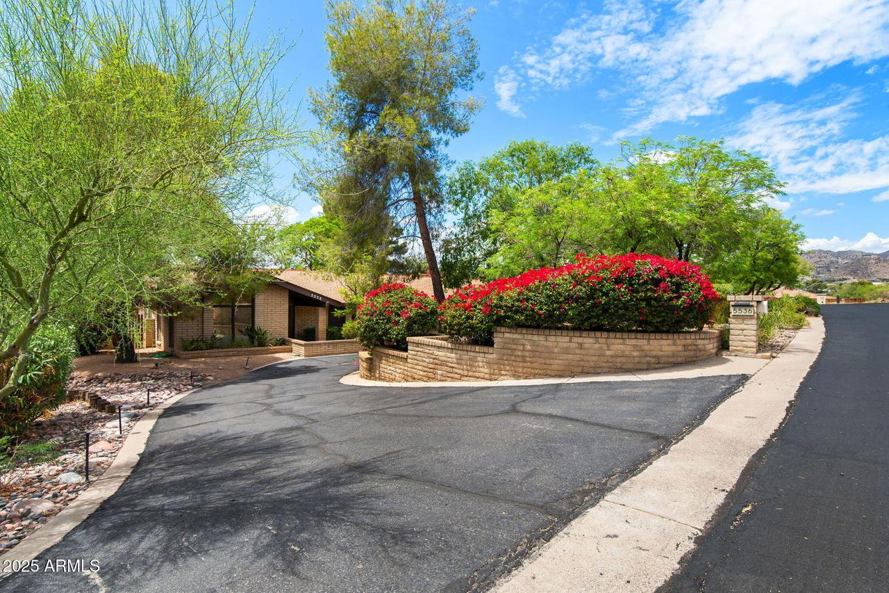 5536 N Camelback Canyon Pl., Phoenix, AZ 85018