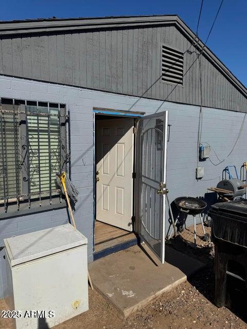2503 E Southgate Ave., Phoenix, AZ 85040