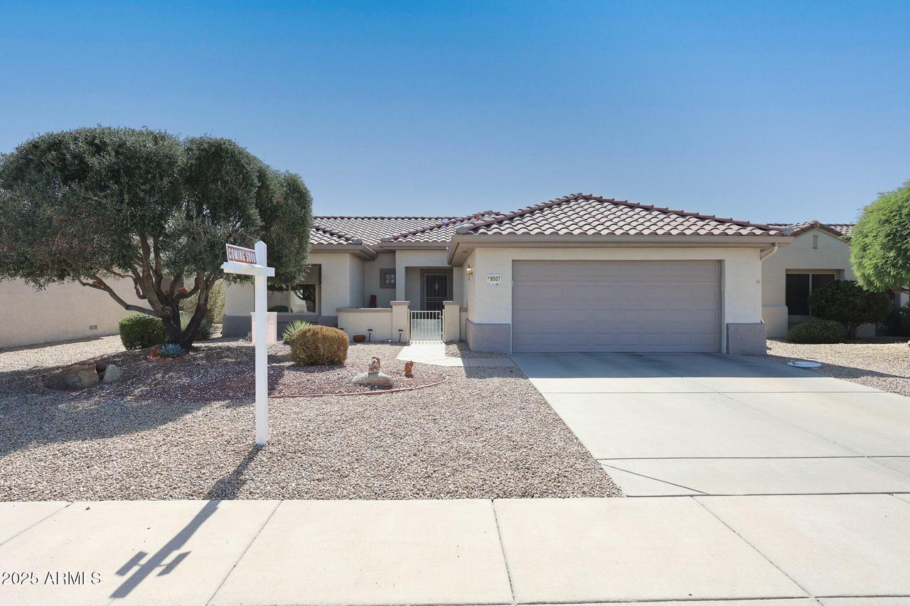 19507 N Hidden Canyon Dr., Surprise, AZ 85374