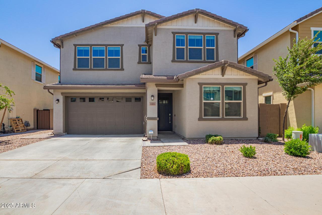 1081 E Armstrong Way, Chandler, AZ 85286