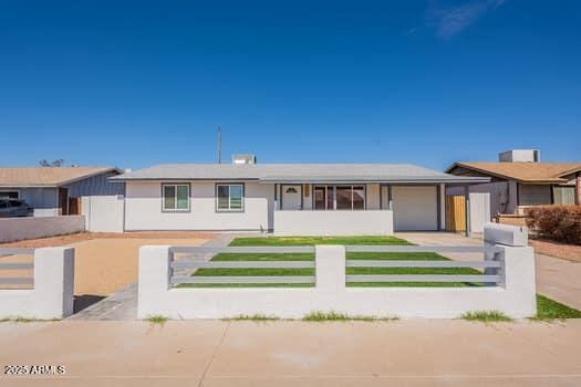 8802 W Monterey Way, Phoenix, AZ 85037