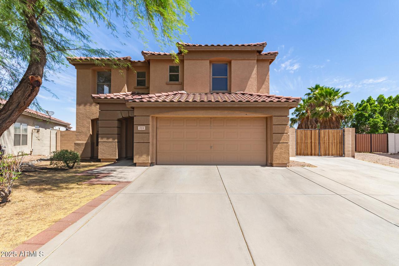 304 E Beth Dr., Phoenix, AZ 85042