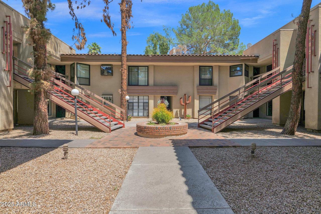 5035 N 10th Pl. #108, Phoenix, AZ 85014