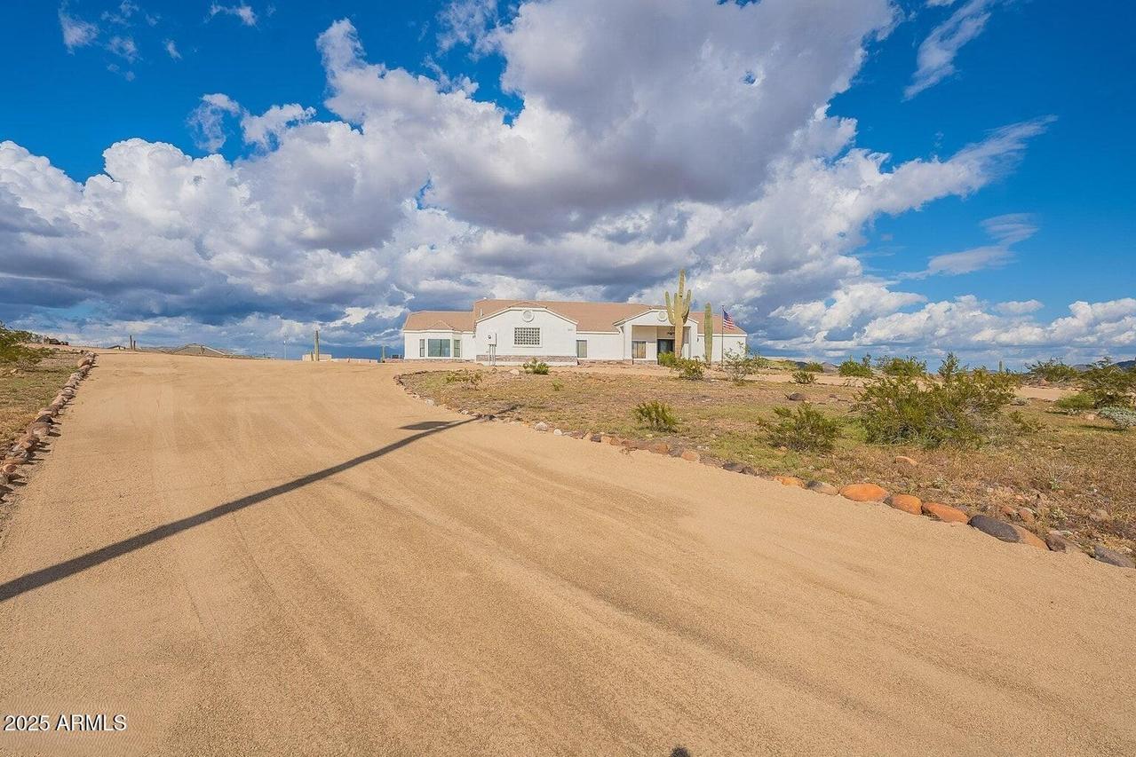 26215 N 115th Ave., Peoria, AZ 85383
