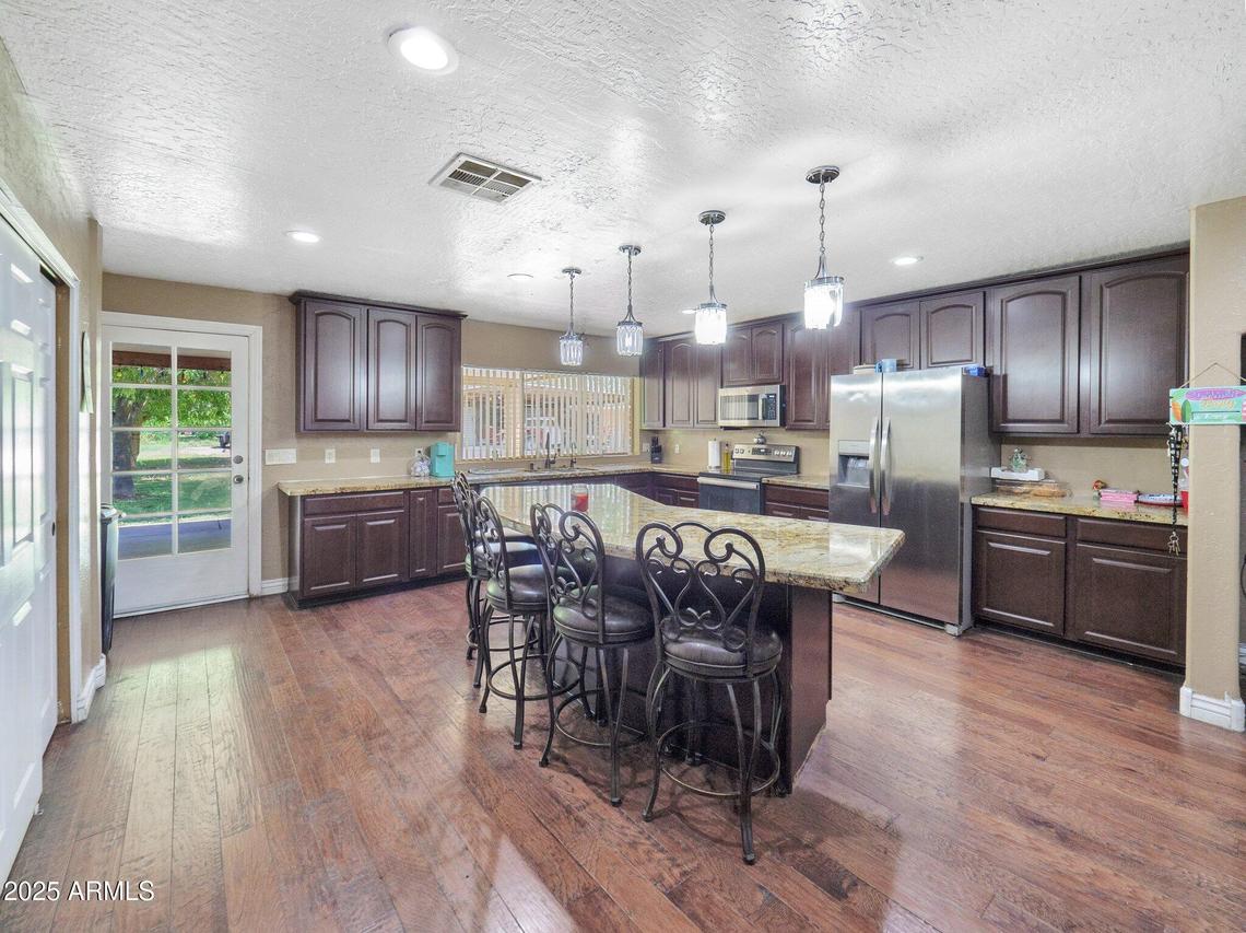 154 E Redfield Rd., Chandler, AZ 85225