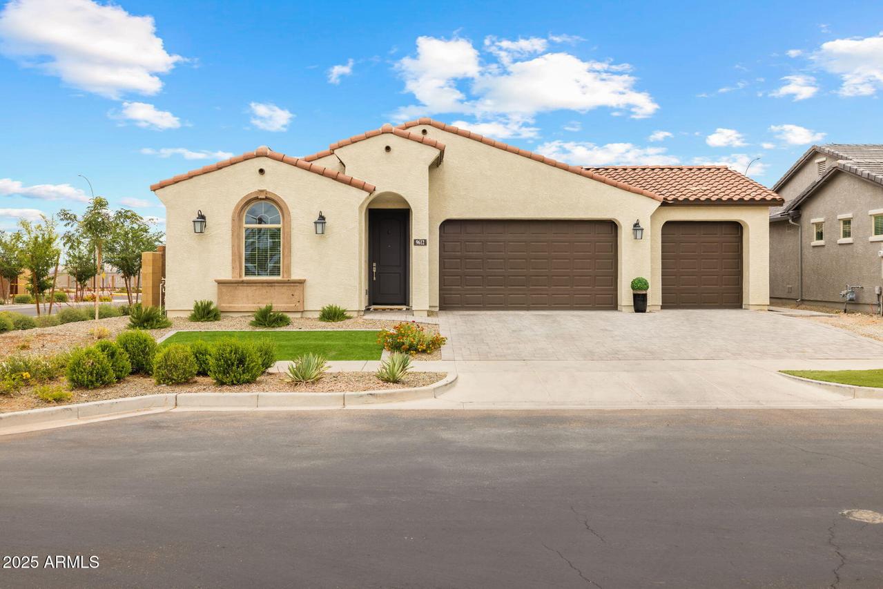 9612 E Rainbow Ave., Mesa, AZ 85212