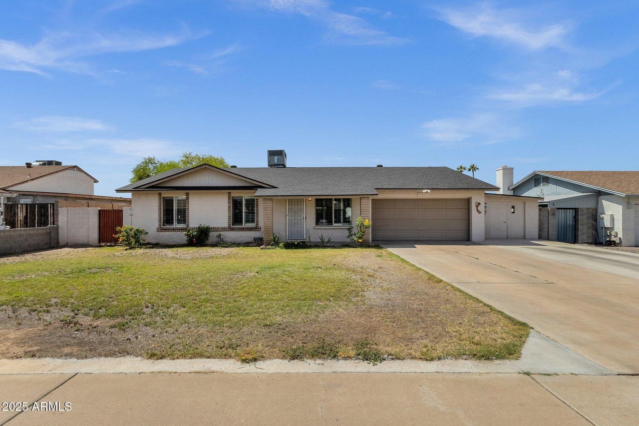 3709 W Grovers Ave., Glendale, AZ 85308