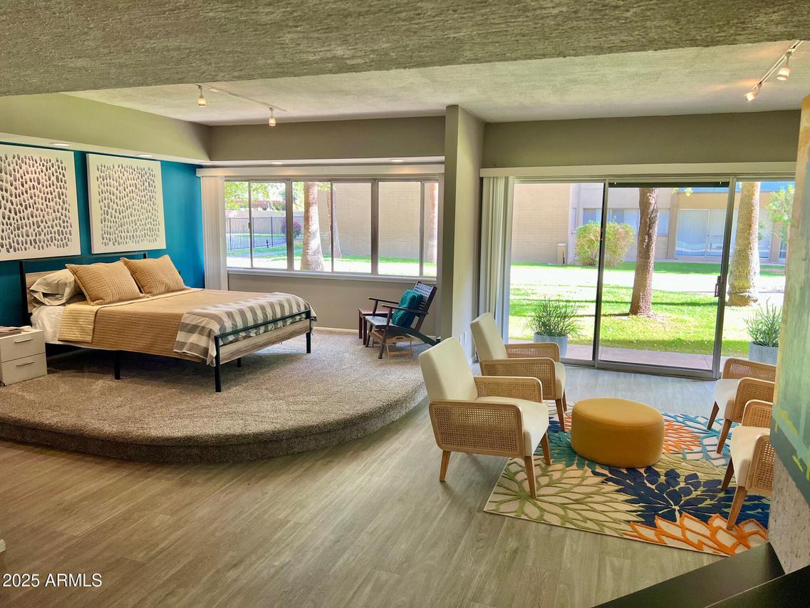351 E Thomas Rd. #D106, Phoenix, AZ 85012