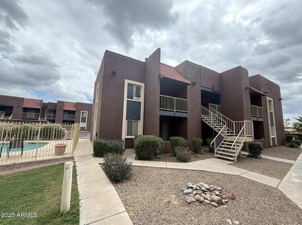 16602 N 25th St. #217, Phoenix, AZ 85032