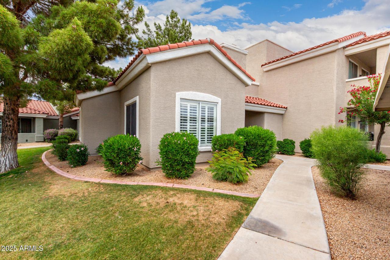 2929 W Yorkshire Dr. #1066, Phoenix, AZ 85027