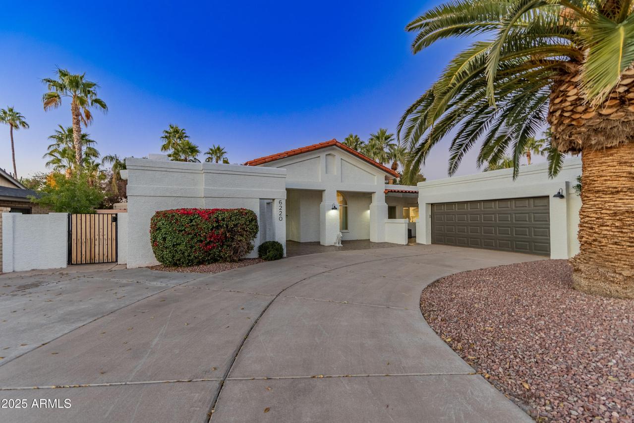 6220 E Paradise Ln., Scottsdale, AZ 85254