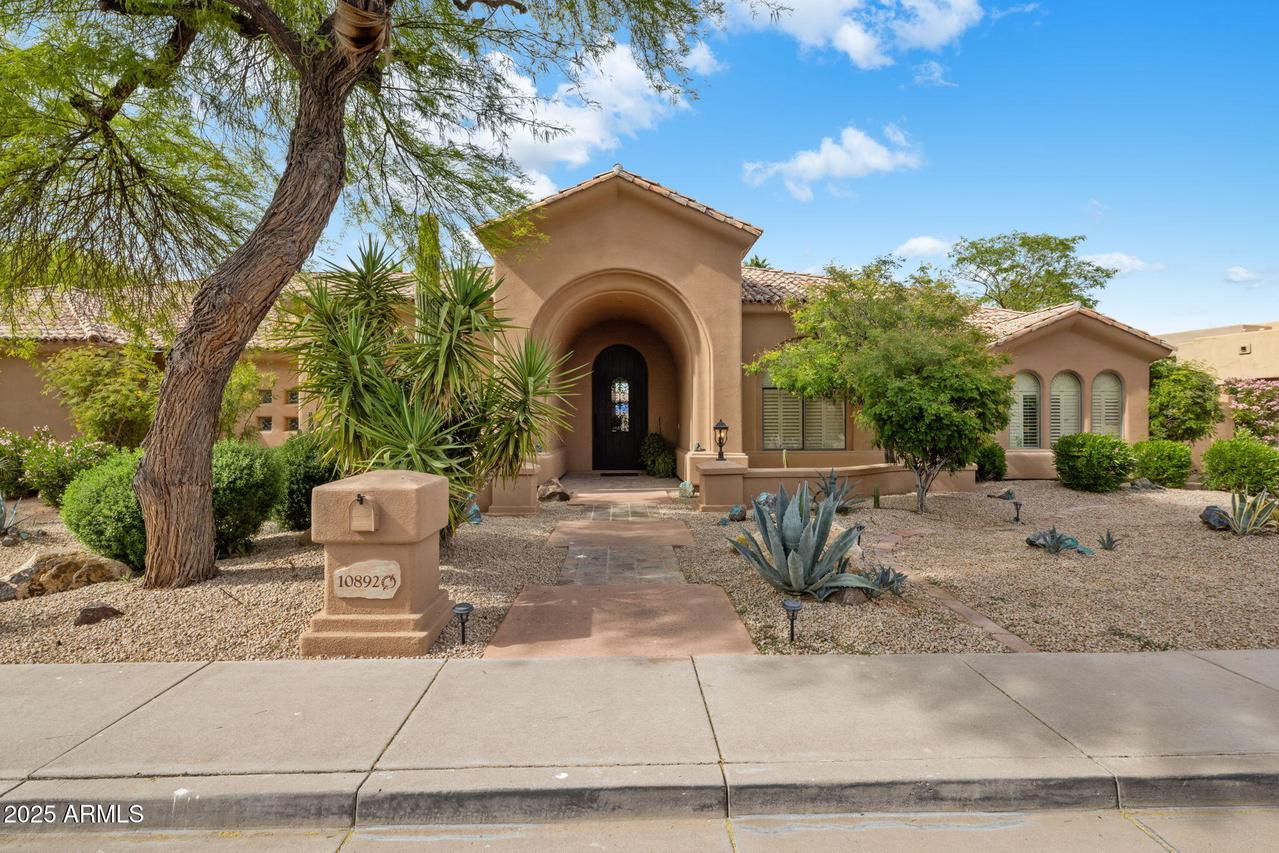 10892 E Gold Dust Ave., Scottsdale, AZ 85259