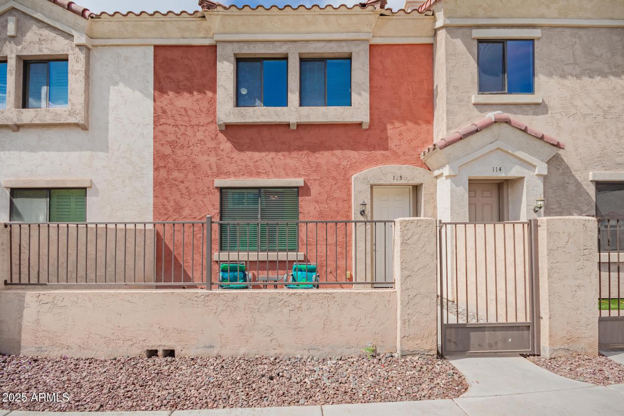 1950 N Center St. #115, Mesa, AZ 85201