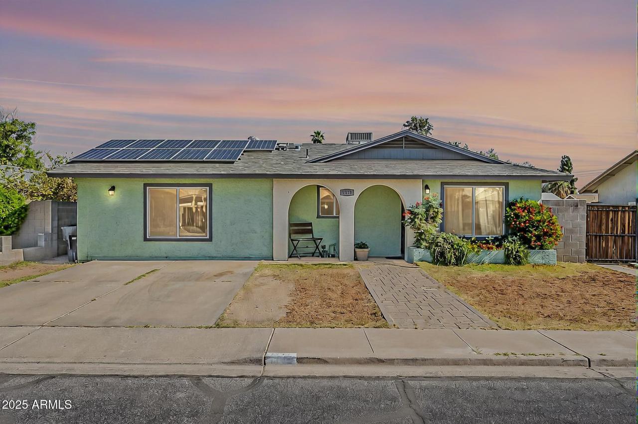 1838 E 2nd Pl., Mesa, AZ 85203
