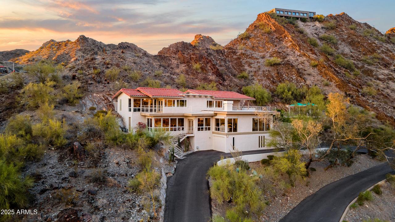 1836 E Turquoise Ave., Phoenix, AZ 85020