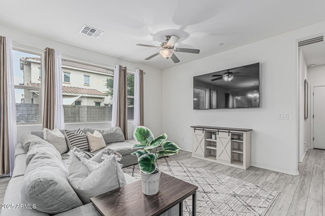 14870 W Encanto Blvd. #1061, Goodyear, AZ 85395