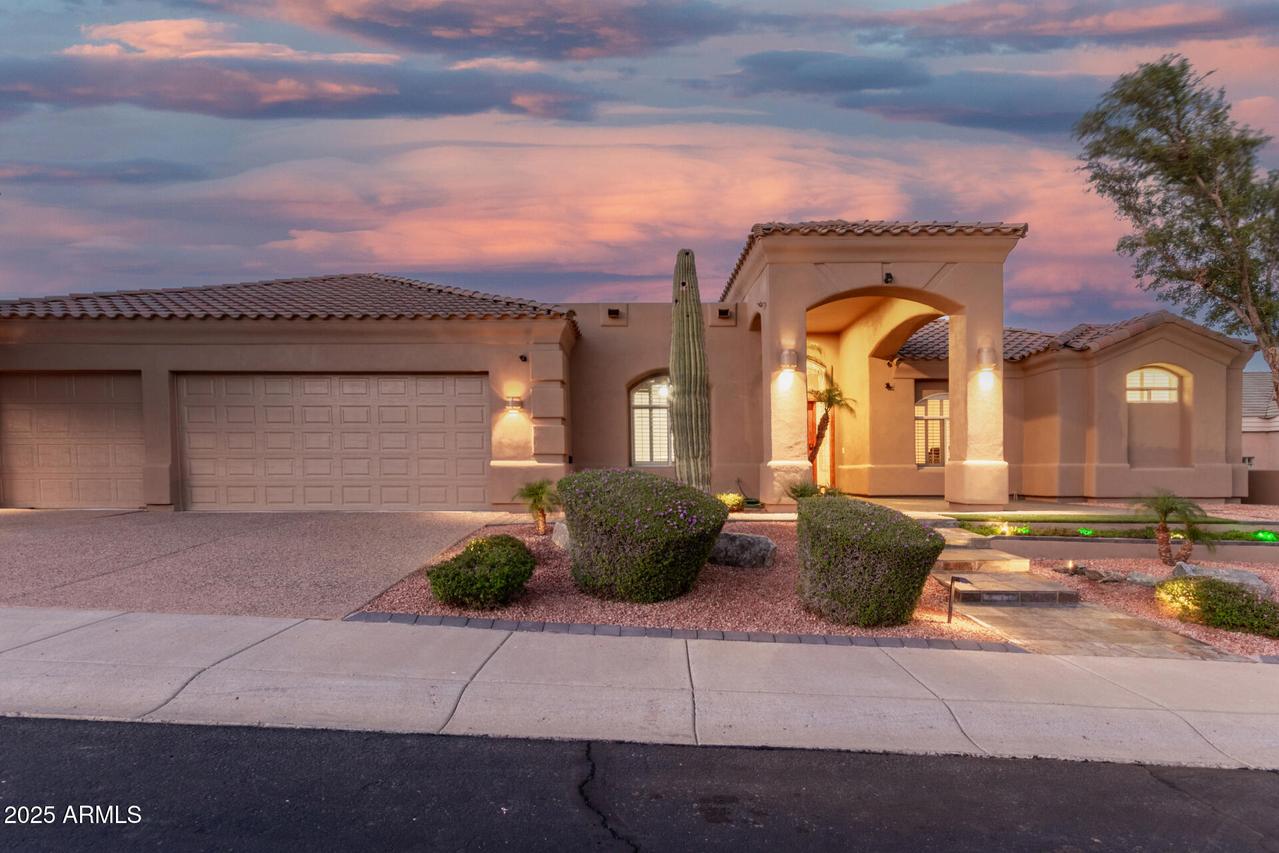 14841 S 6th Pl., Phoenix, AZ 85048