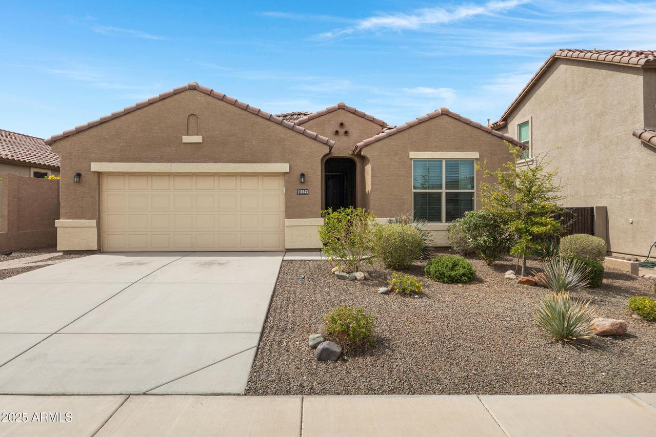 10743 W Bronco Tr., Peoria, AZ 85383
