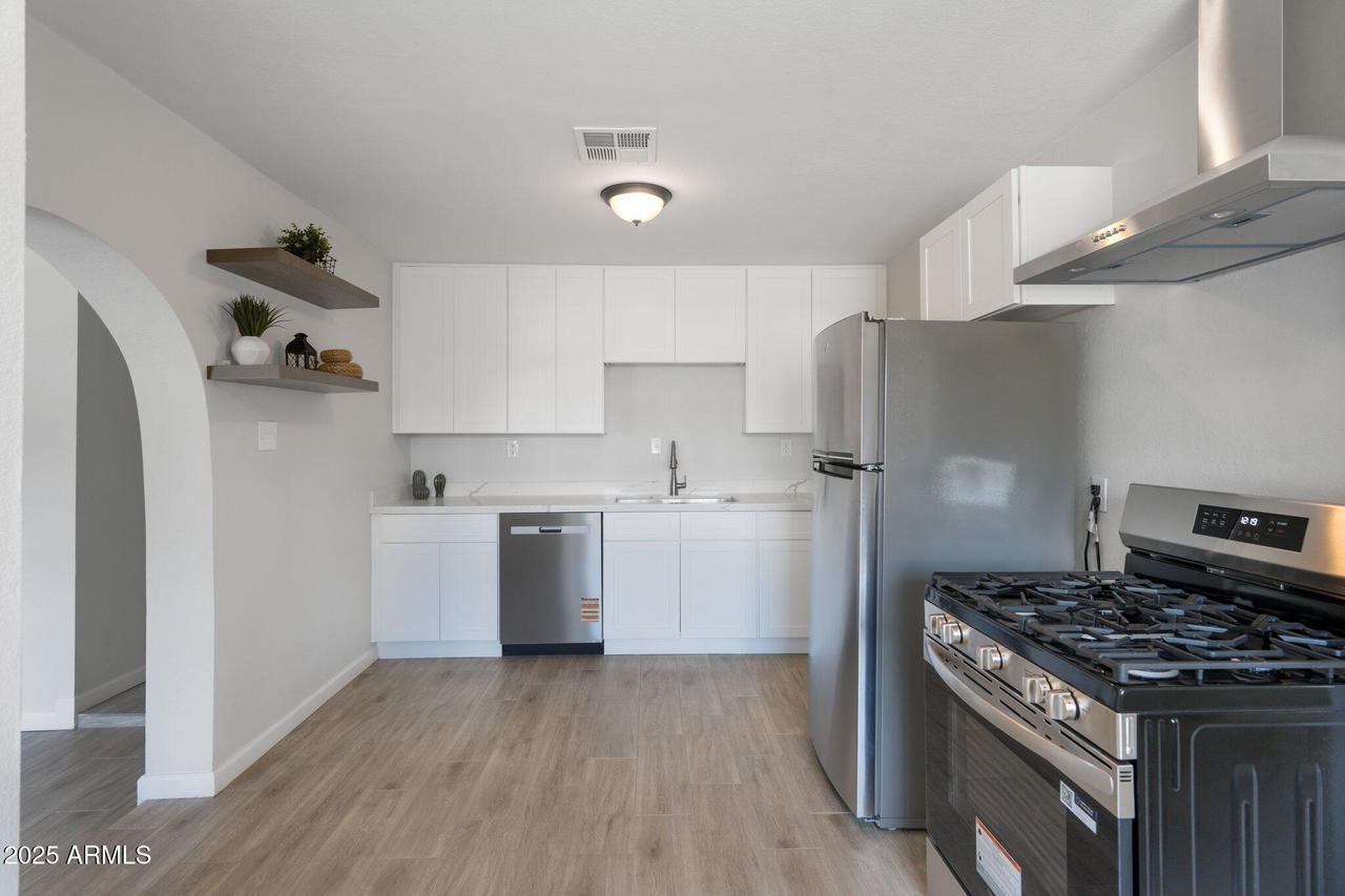 4207 W Culver St., Phoenix, AZ 85009