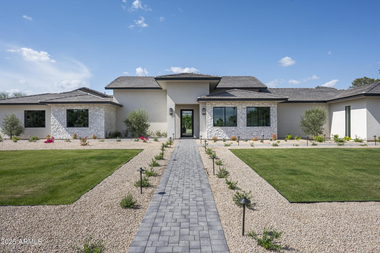 6614 E North Ln., Paradise Valley, AZ 85253