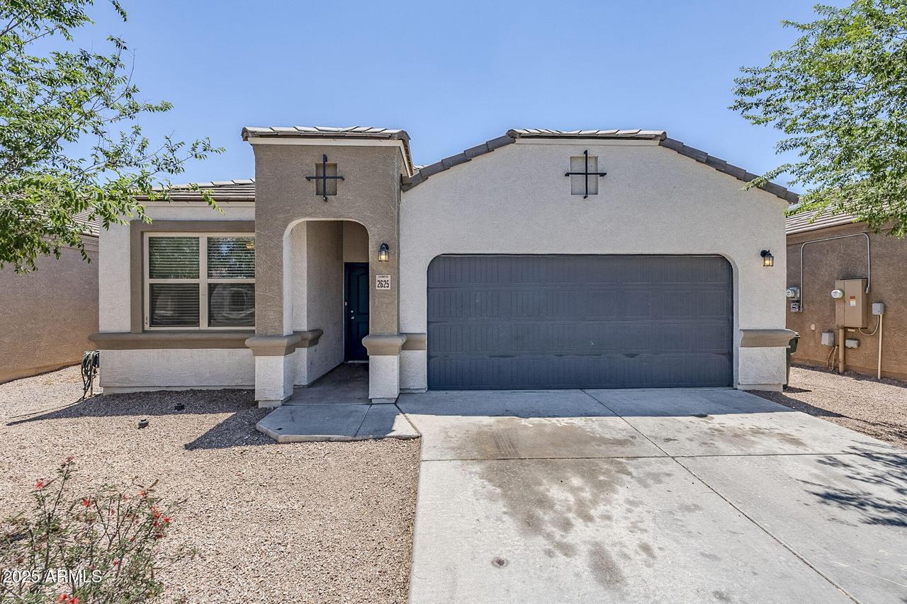 2625 W Gaby Rd., Phoenix, AZ 85041