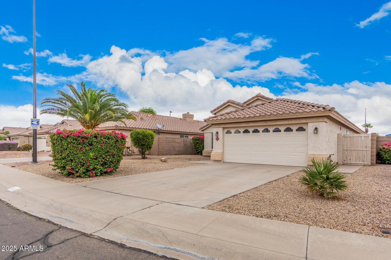 1019 N Monterey St., Gilbert, AZ 85233
