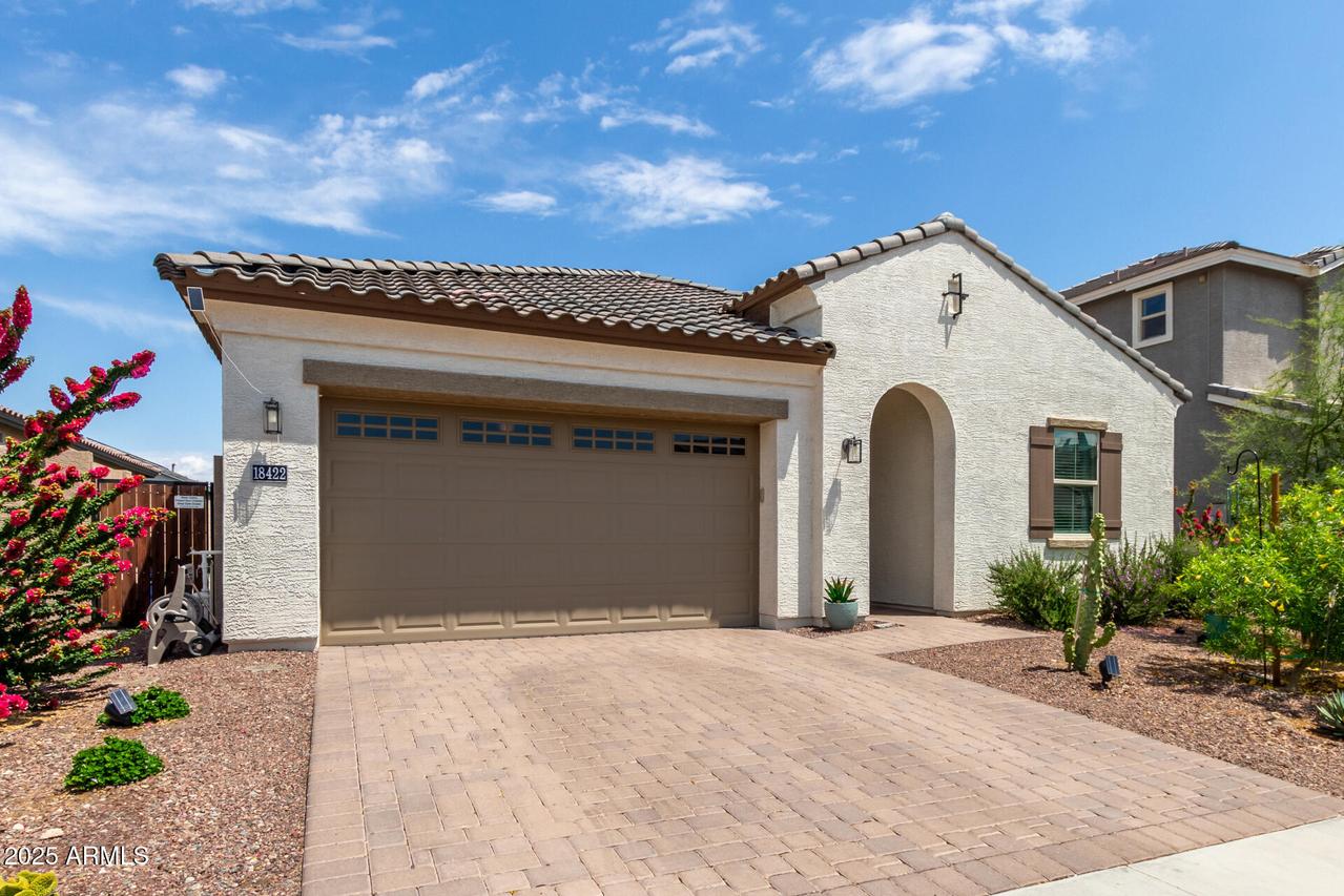 18422 W Clinton St., Surprise, AZ 85388
