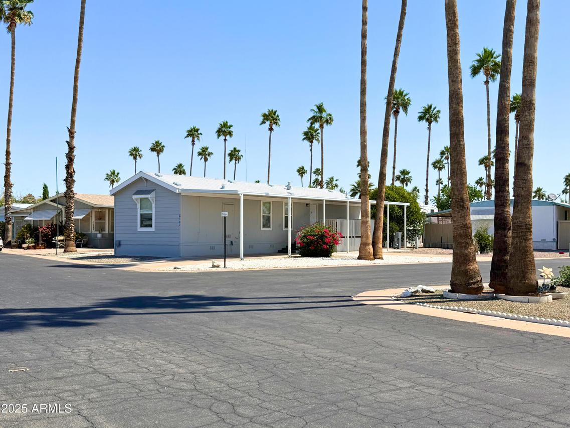 7300 N 51st Ave. #G102, Glendale, AZ 85301