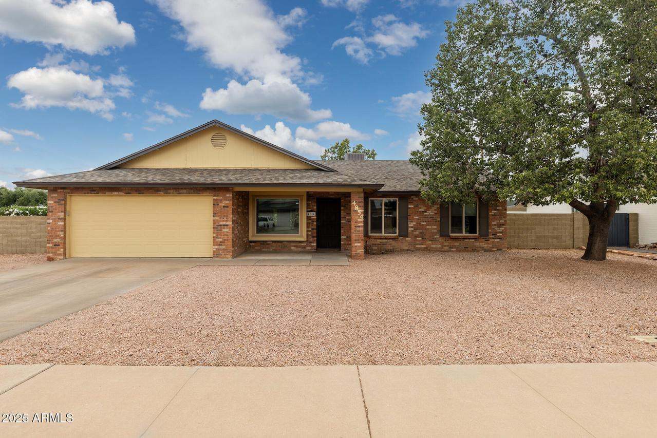 4854 E Evergreen St., Mesa, AZ 85205