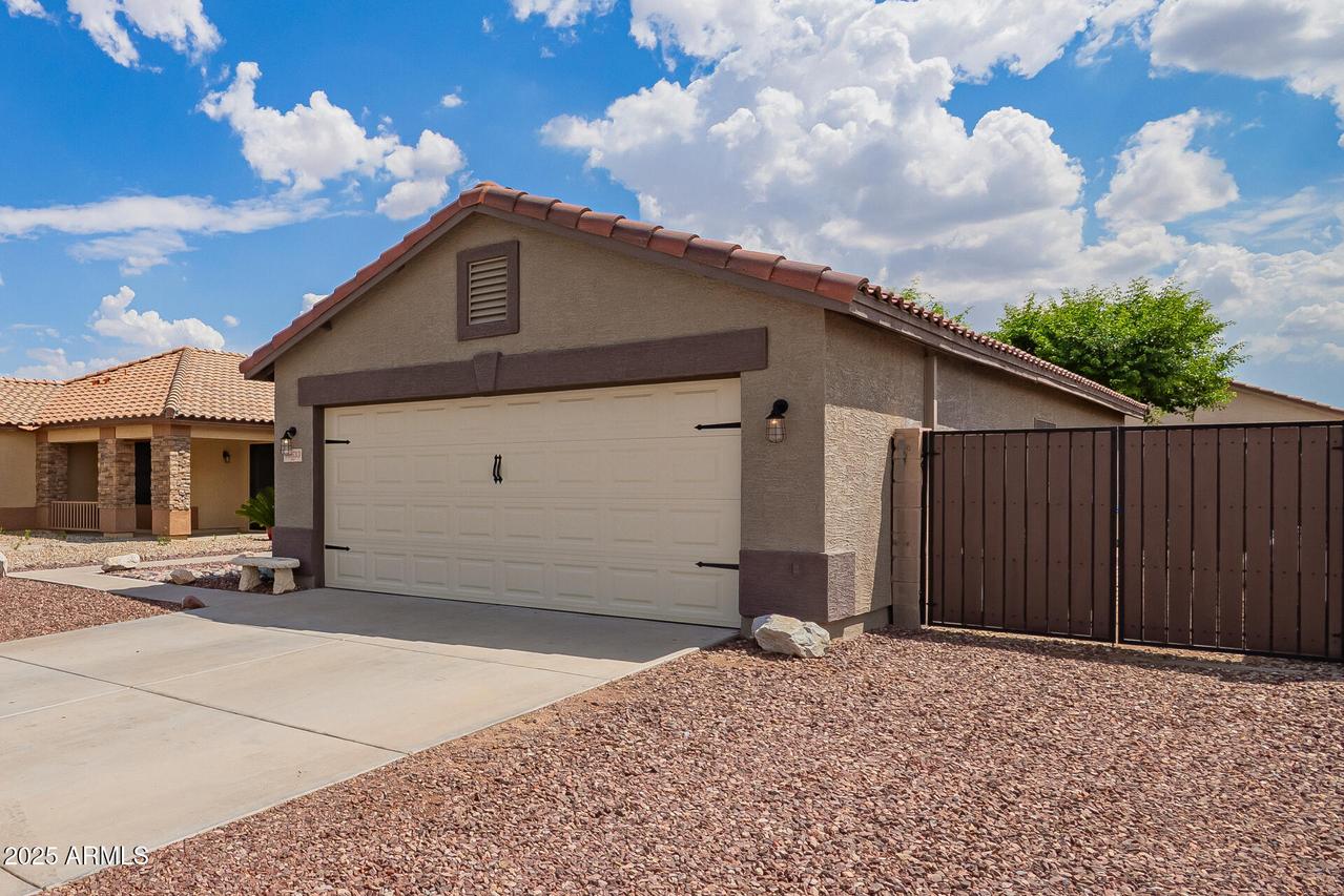 15633 W Acapulco Ln., Surprise, AZ 85379