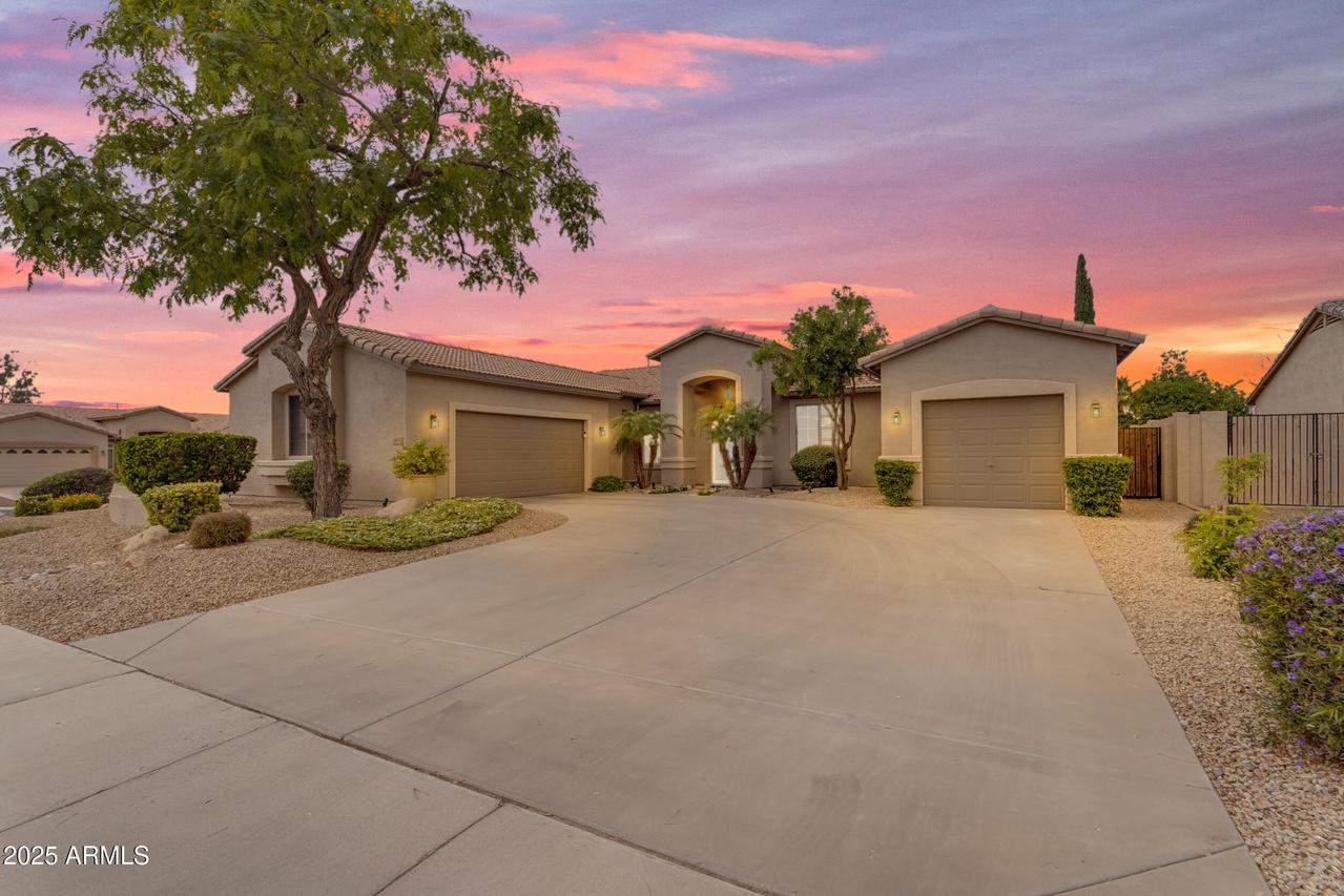 6870 S Justin Way, Chandler, AZ 85249