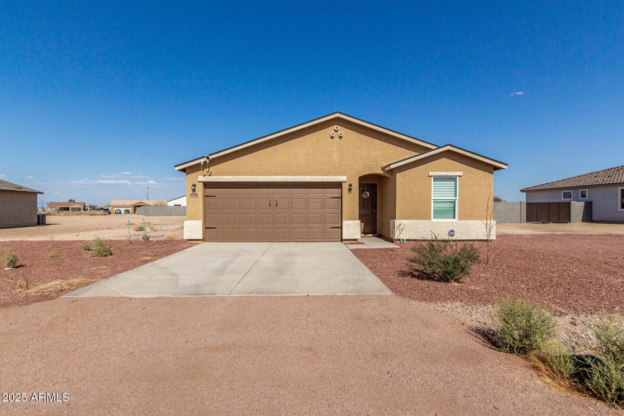 3755 N Juniper Dr., Eloy, AZ 85131
