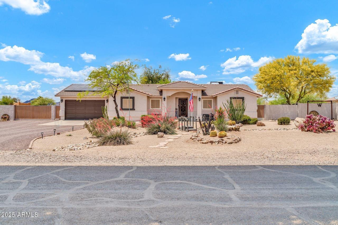 37508 N 12th St., Phoenix, AZ 85086