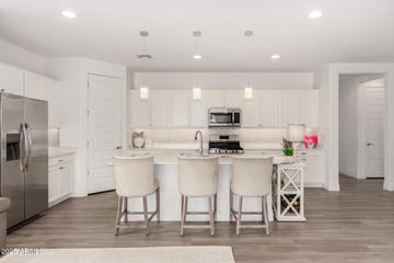 5922 S Arizona Pl., Chandler, AZ 85249