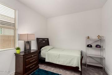 5922 S Arizona Pl., Chandler, AZ 85249