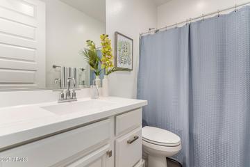 5922 S Arizona Pl., Chandler, AZ 85249