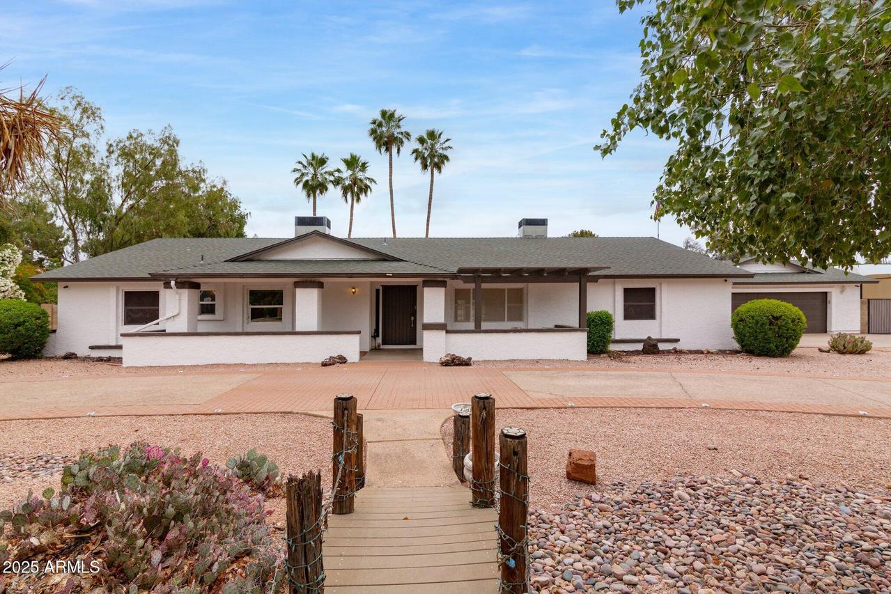 4107 E Fairview Cir., Mesa, AZ 85206