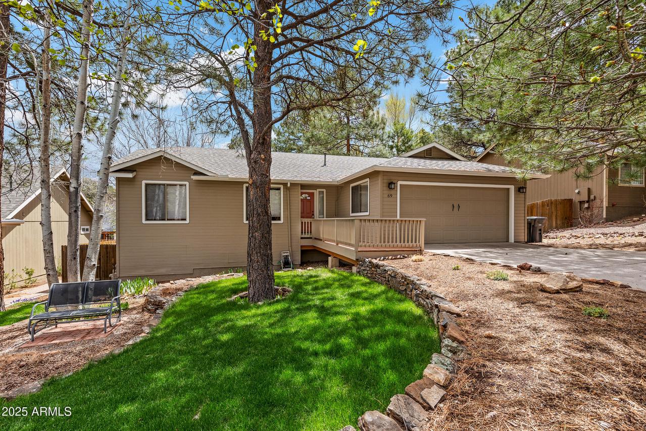 69 E Mohawk Dr., Flagstaff, AZ 86005