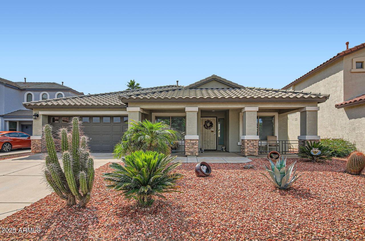 5502 N Ormondo Way, Litchfield Park, AZ 85340