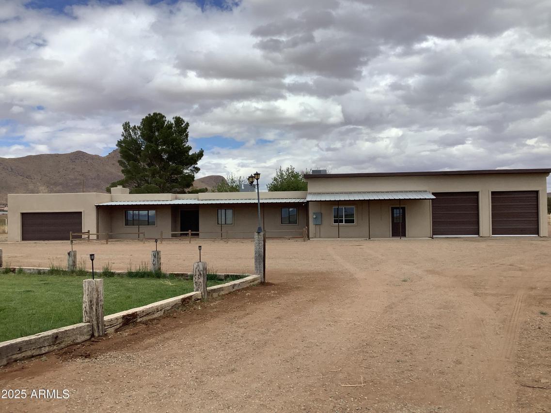 3607 E Mule Deer Rd., Pearce, AZ 85625