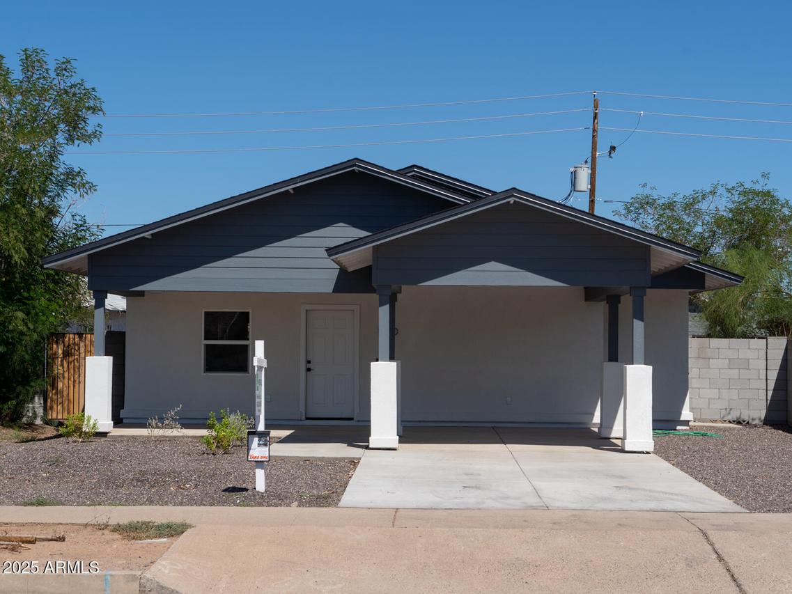 1110 E Pierce St., Phoenix, AZ 85006