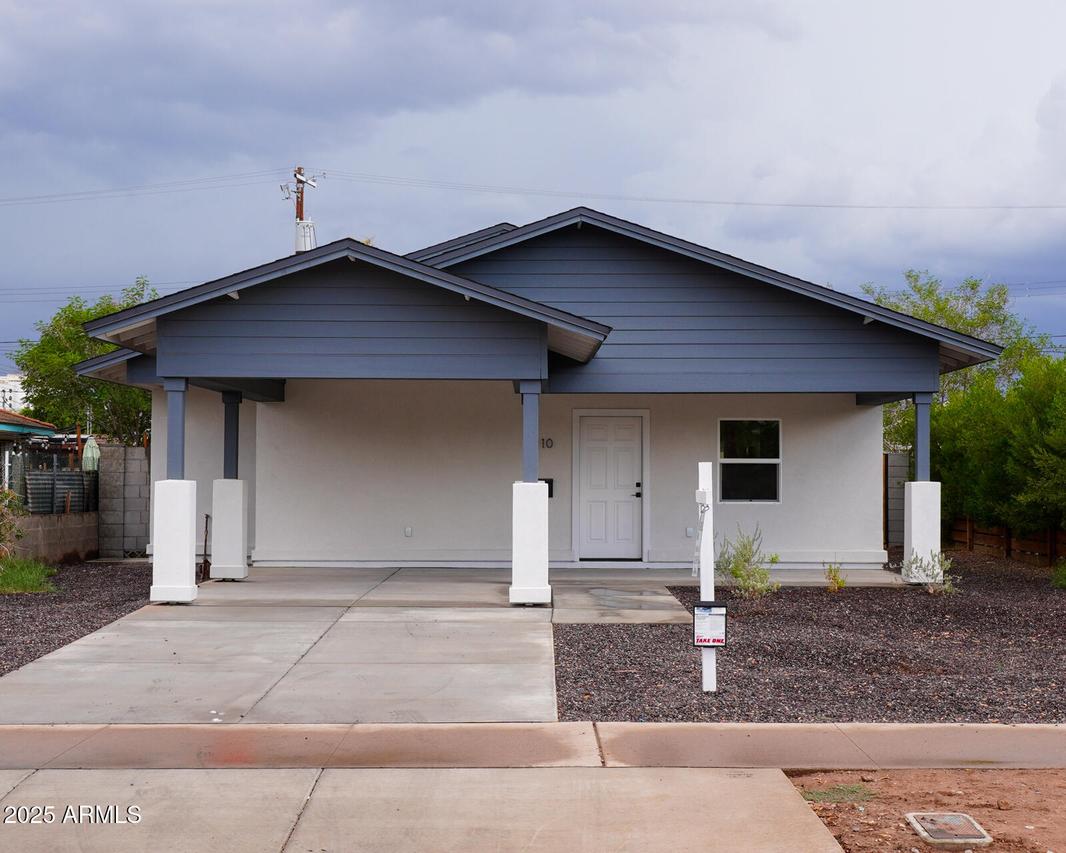 1210 E Garfield St., Phoenix, AZ 85006